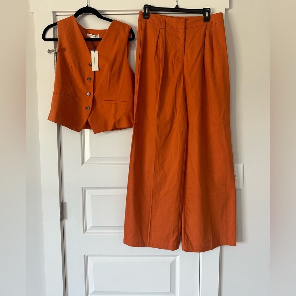 Women's Orange Linen Blend Pants & Vest Set - Picture 3 of 8